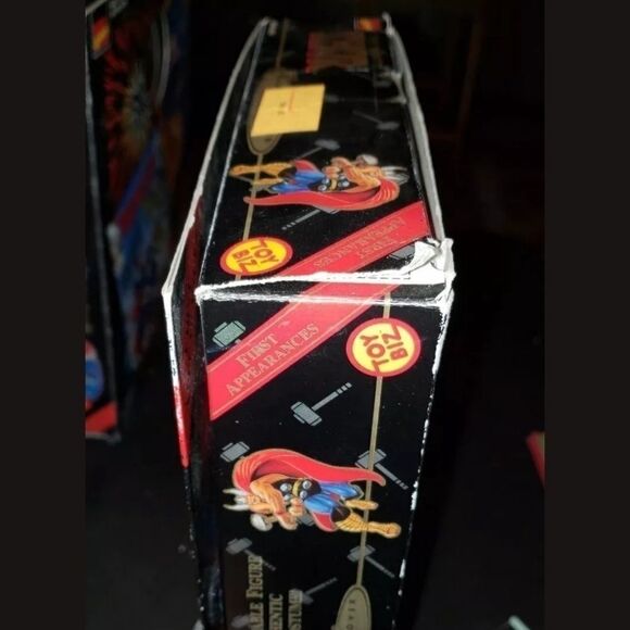 Thor 1998 Toy Biz Action Marvel Comics Figure New - Picture 6 of 8